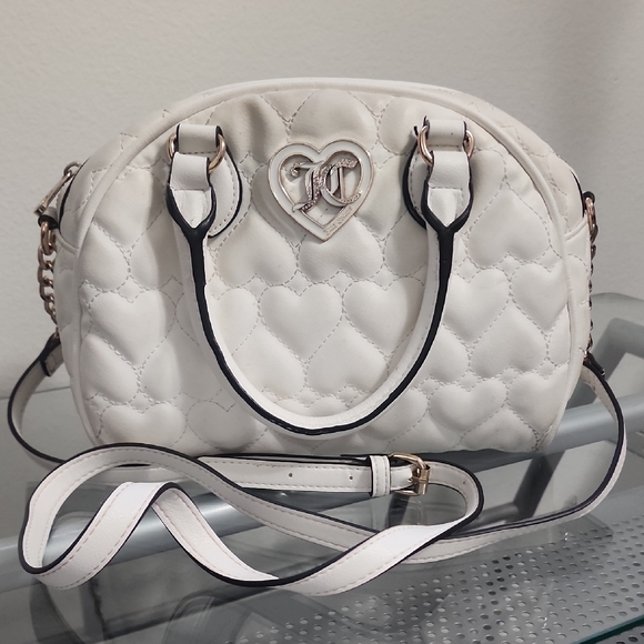 Juicy Couture Handbags - Juicy Couture Quilted White Heart Bag With Crossbody Strap